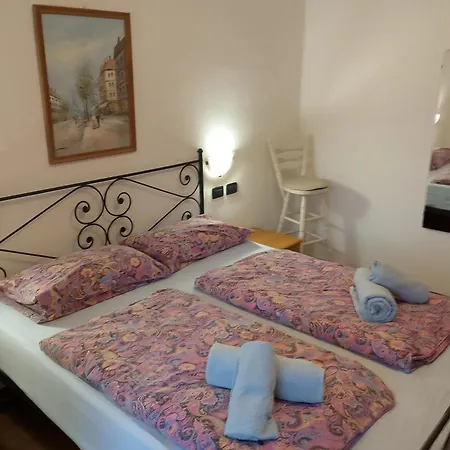 شقة Comfortable In Prabione With Mountain View *